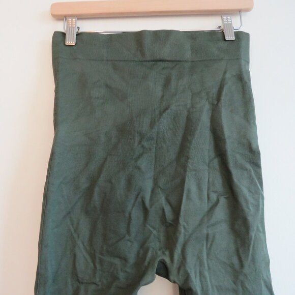 BLANQI Maternity Leggings in Dark Gray - Picture 10 of 12